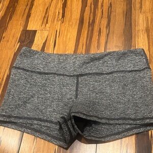 Fleo Heather Gray Women's Athletic Shorts